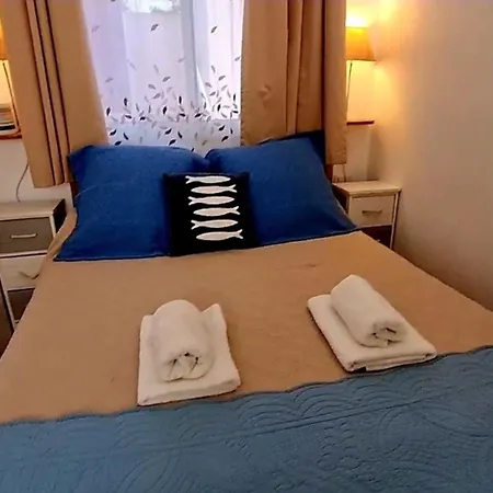 Kallisté, Avec Vue Citadelle De Appartement