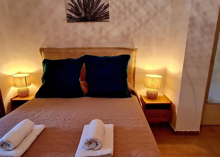 Kallisté, Avec Vue Citadelle De