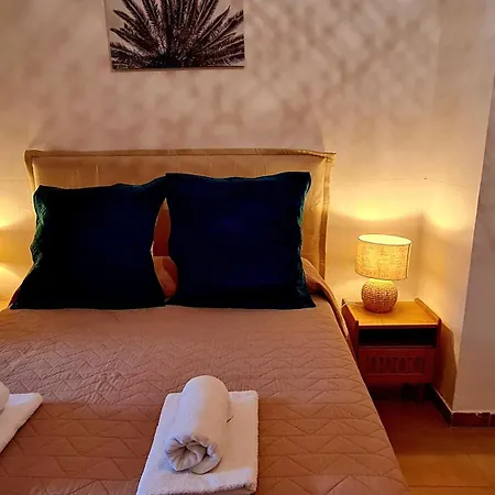 Kalliste, Avec Vue Citadelle De