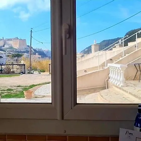 Kalliste, Avec Vue Citadelle De