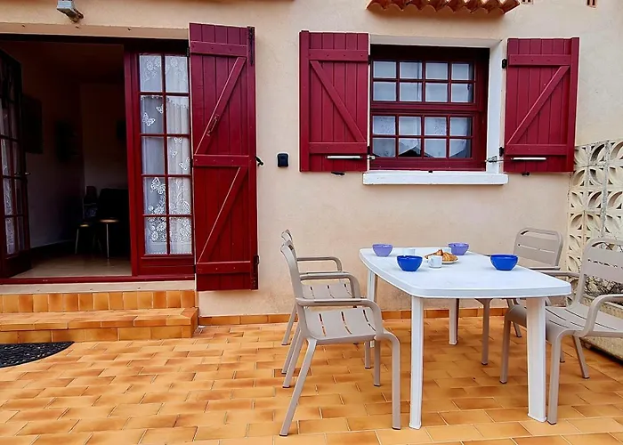 Kalliste, Avec Vue Citadelle De