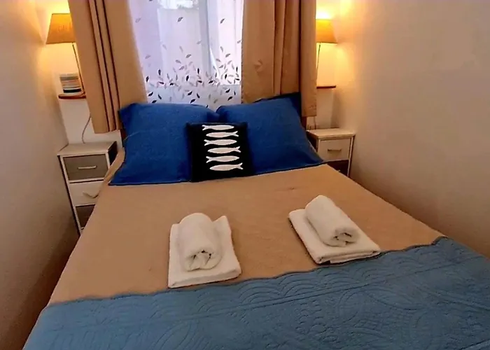 Kalliste, Avec Vue Citadelle De Lejlighed