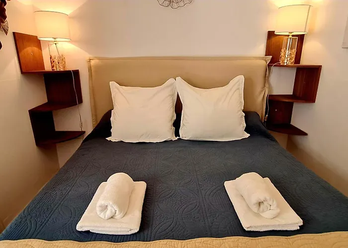 Kalliste, Avec Vue Citadelle De *