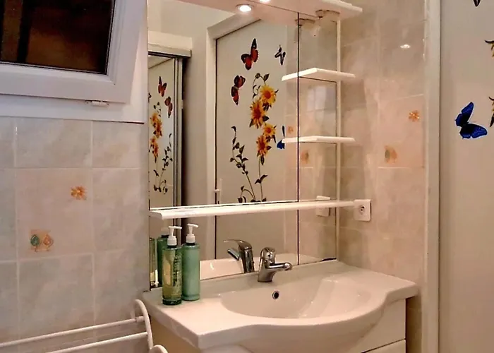 Kalliste, Avec Vue Citadelle De アパート *