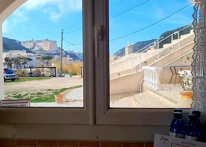 Kalliste, Avec Vue Citadelle De