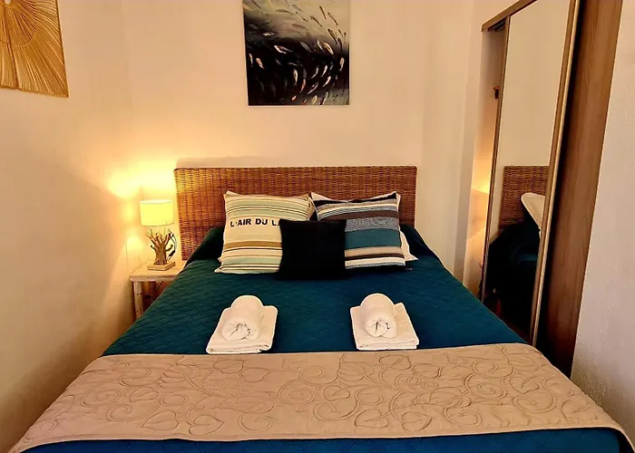 Kalliste, Avec Vue Citadelle De *