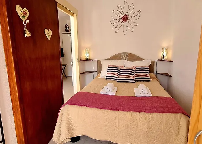 Kalliste, Avec Vue Citadelle De アパート